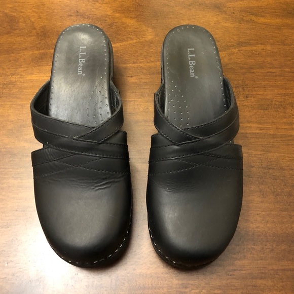 L. L. Bean Clogs - Picture 1 of 5